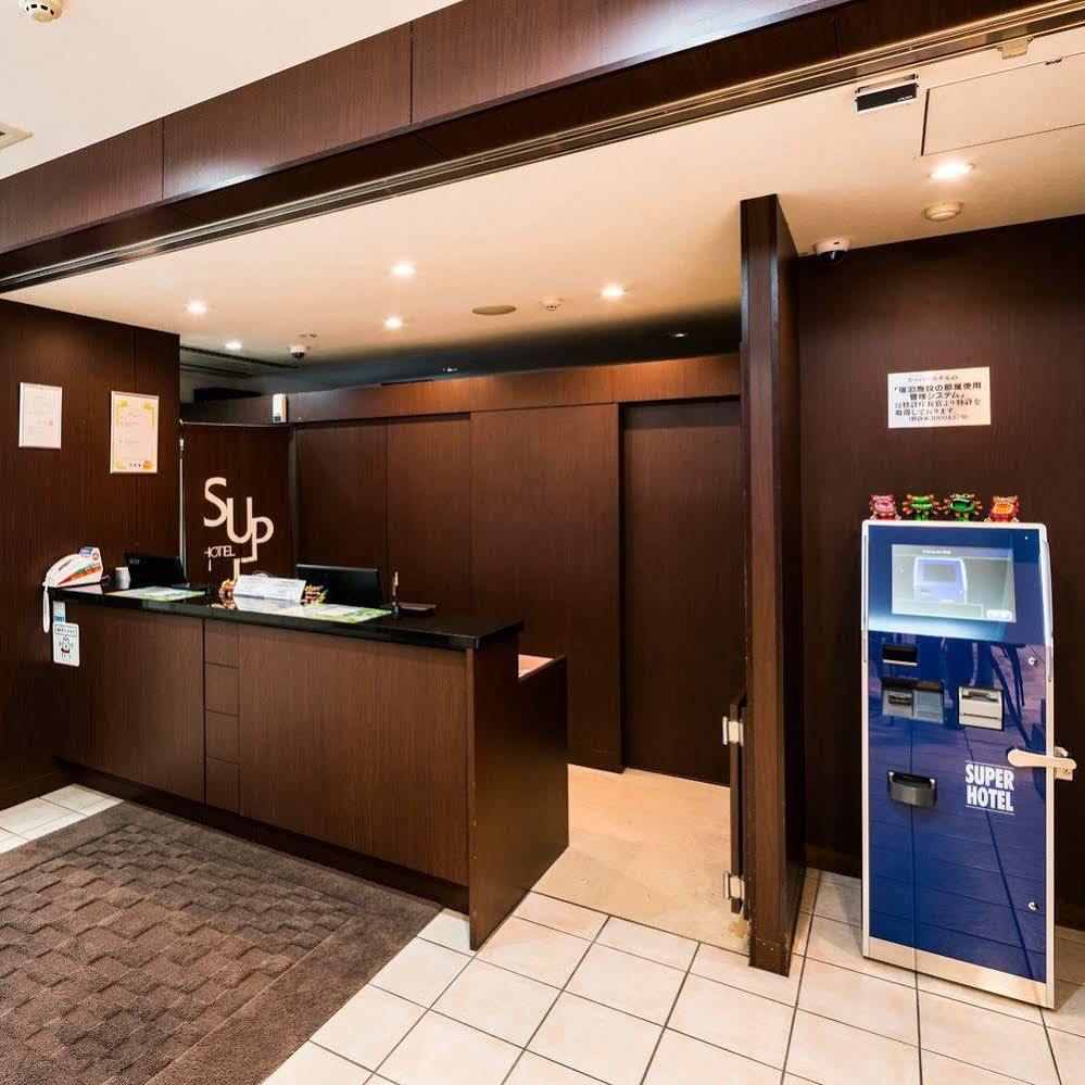 ซูเปอร์ โฮเต็ล นะฮะ ชินโตะชิง Hotel นาฮะ ภายนอก รูปภาพ